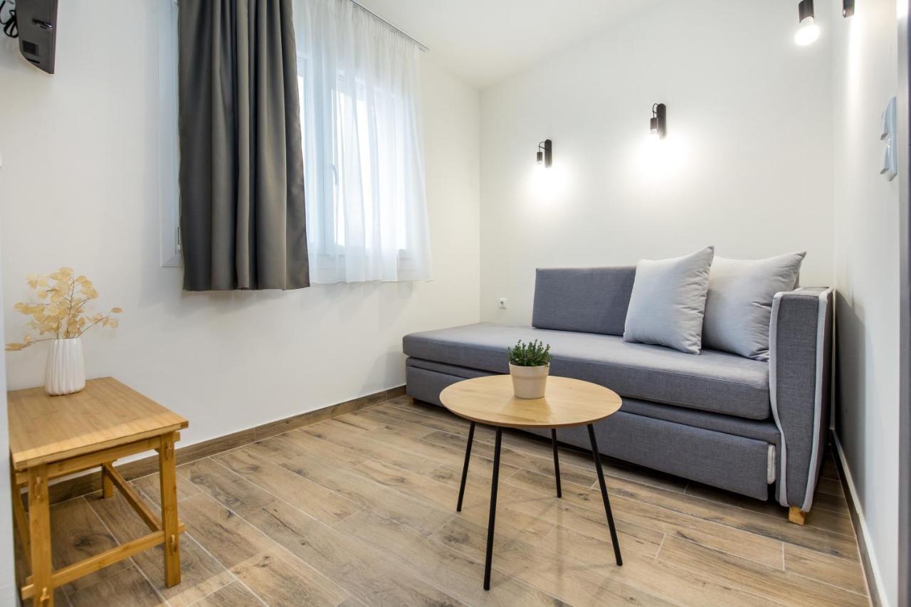Strada - Micro Appartement *